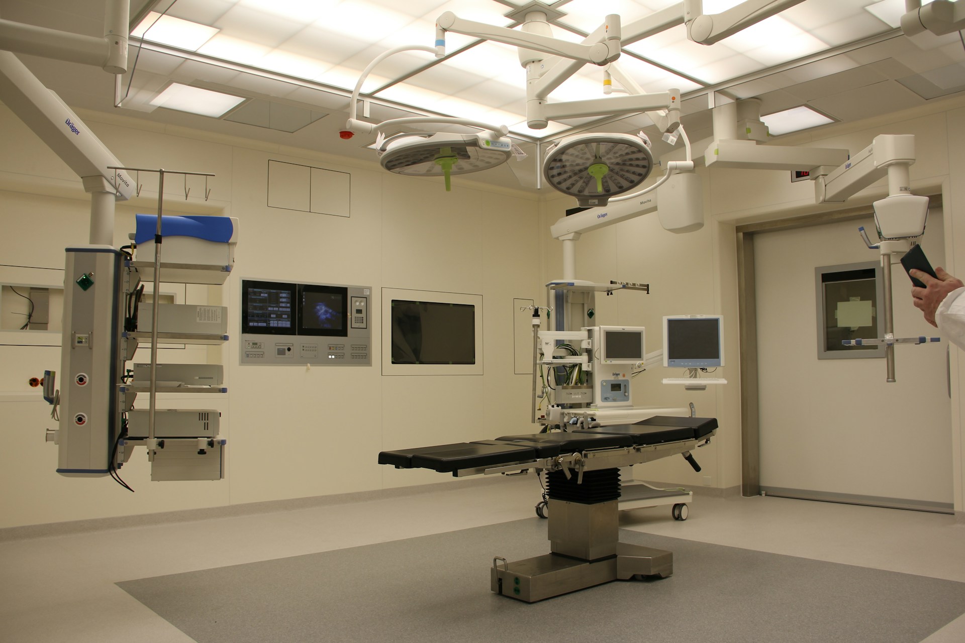 Laboratory Servicing